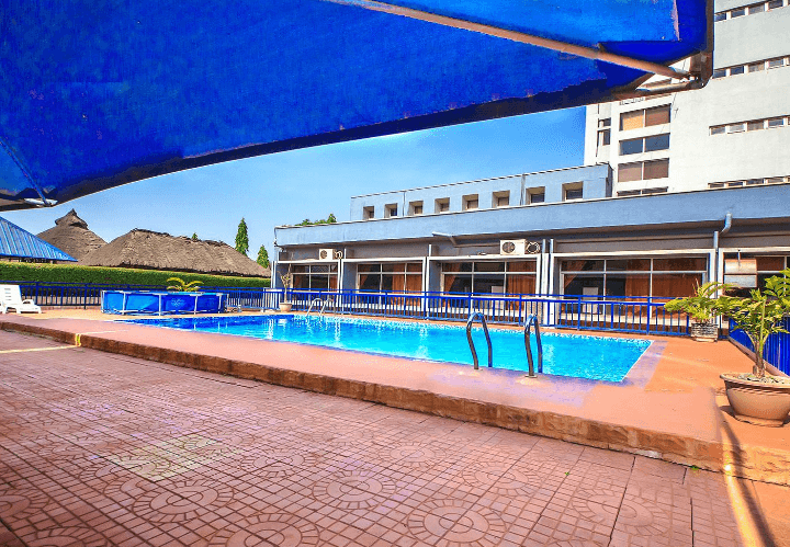 Universal hotel - pool side 