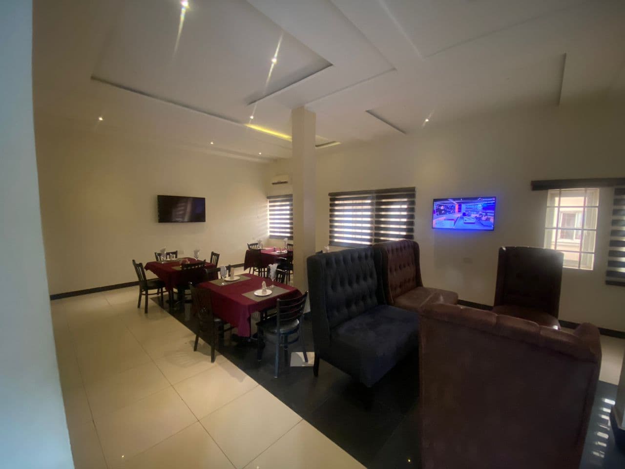 Residency hotel lounge 