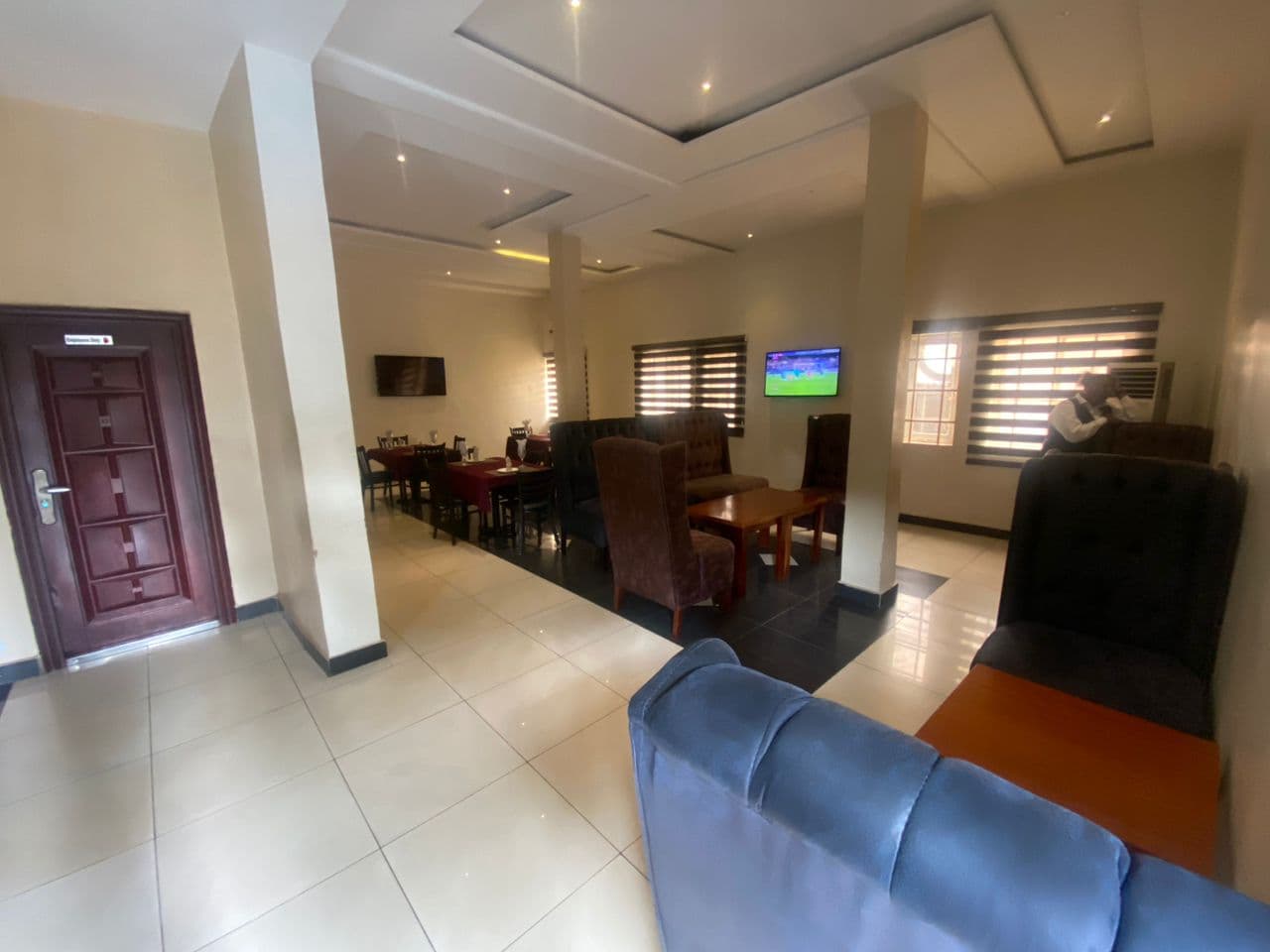 Residency hotel lounge 