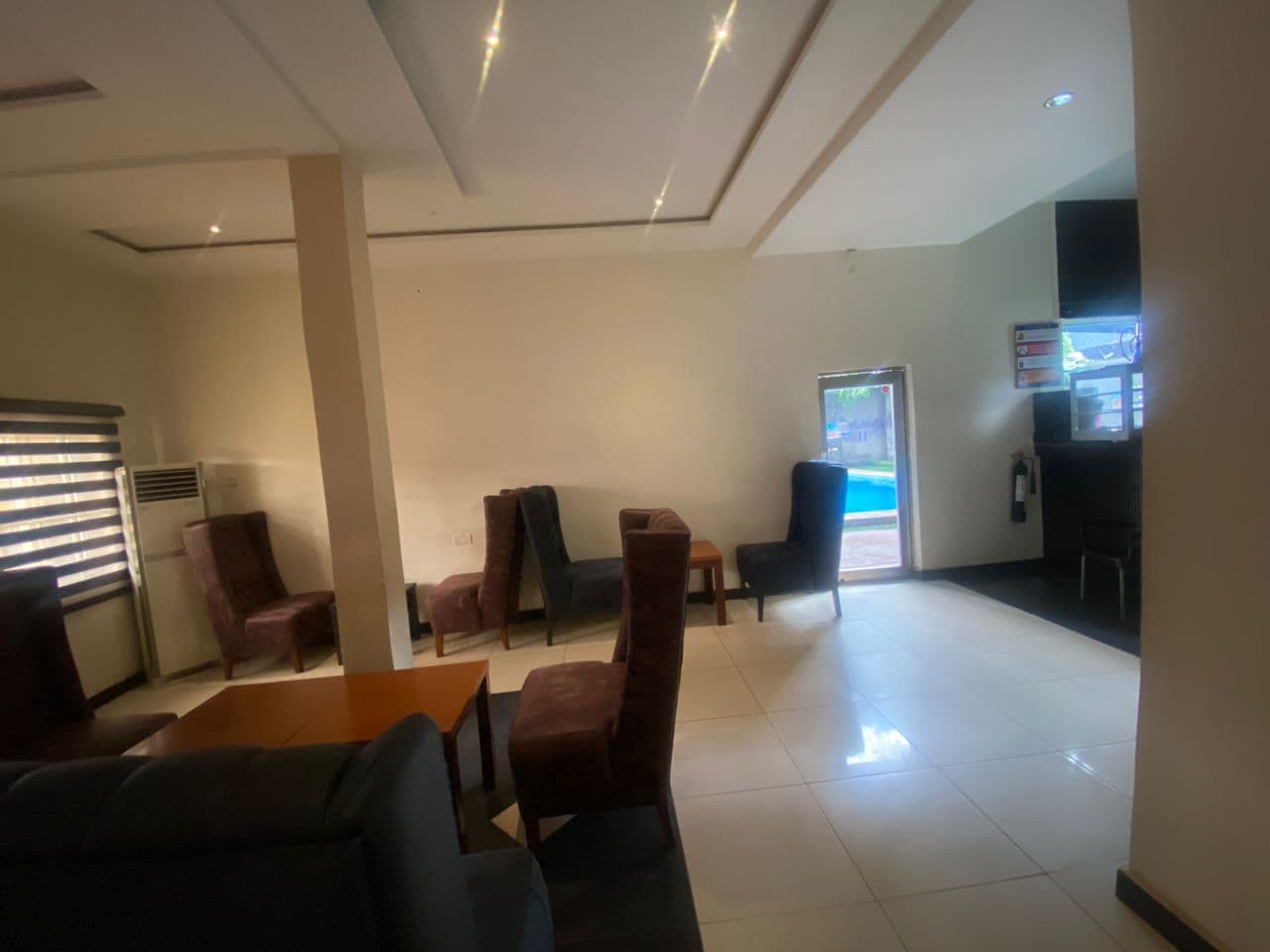 Residency hotel lounge 