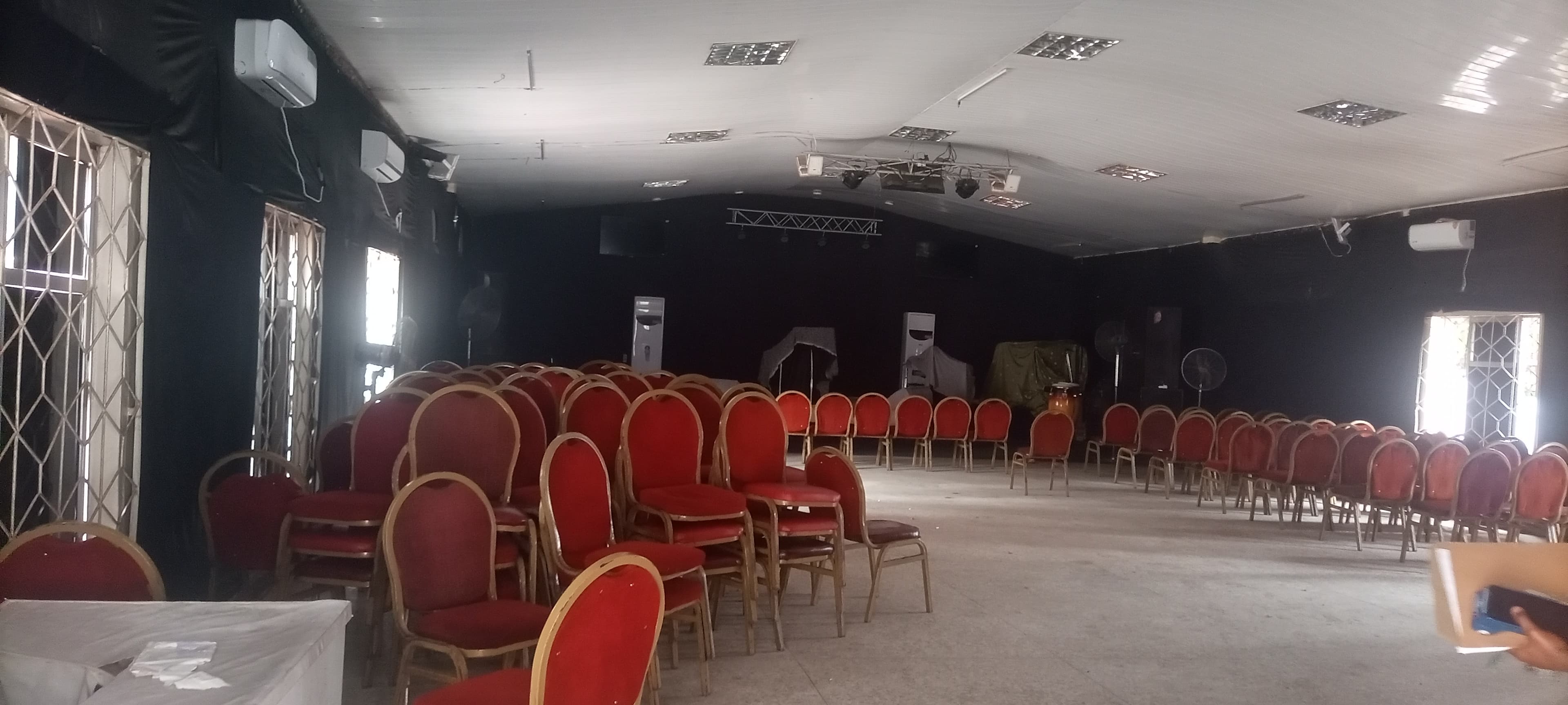 Universal hotel - Mini hall