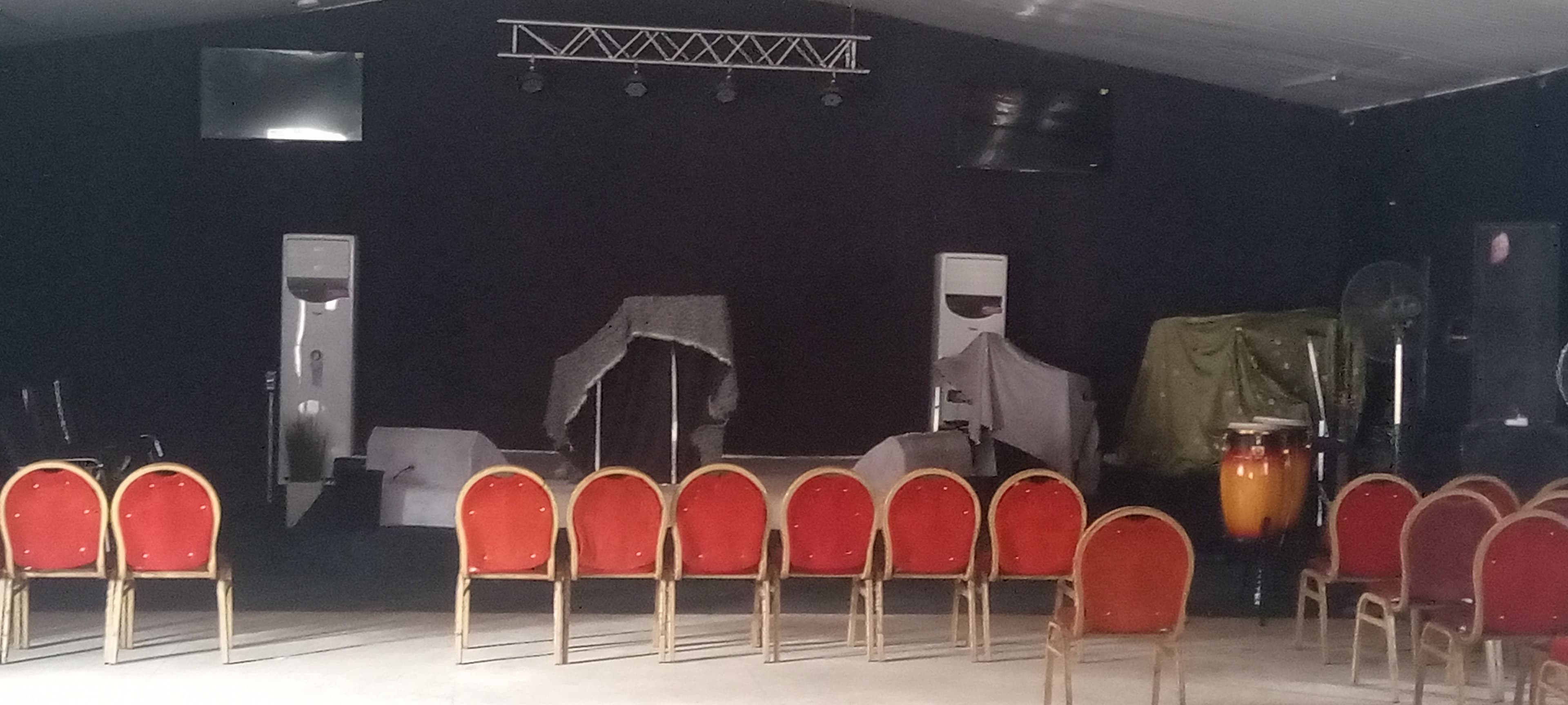 Universal hotel - Mini hall